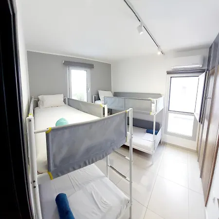 Βίλα In Style In Modern 3 Bedroom Near Nissi & Square *
