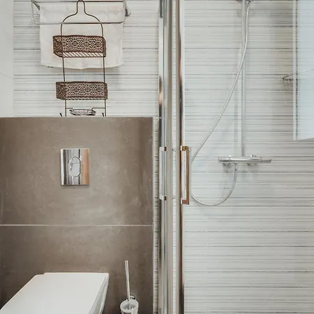 In Style In Modern 3 Bedroom Near Nissi & Square Ajia Napa